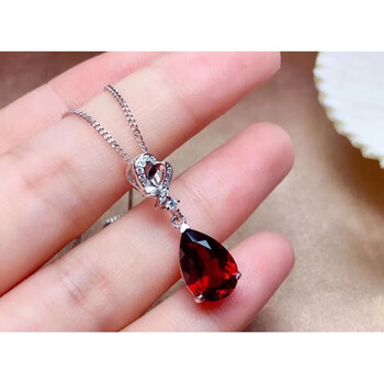uww芬达石吊坠石榴石女925银镶嵌水滴项链锁骨链时尚韩版礼物银镀白