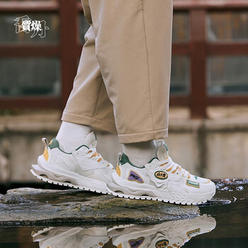 乔丹朱雀3运动鞋男咻-轻速科技网面休闲鞋潮搭老爹鞋 象牙色/流沙黄