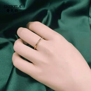 奢克拉钻石小方戒方形k彩金戒指女网红款素圈钻戒生日礼物方形小钻戒