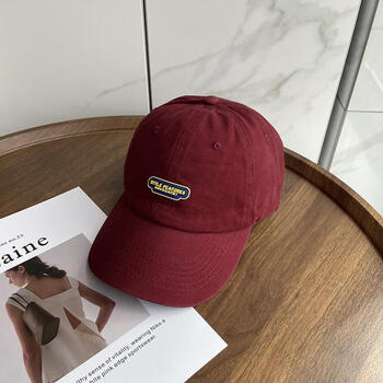 kwoe显白酒红色棒球帽女ins潮小头围软顶学生字母鸭舌帽春夏帽子 酒