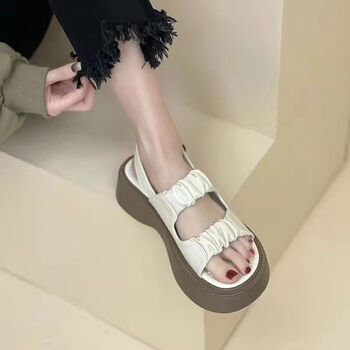 zrty高中女生士小号凉鞋平底学生韩版青少女软底复古凉鞋女外穿米白色