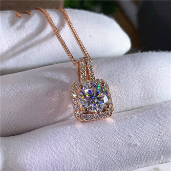 莫桑钻项链18k玫瑰金莫桑石方形钻石项链女吊坠豪华气质四爪锁骨链