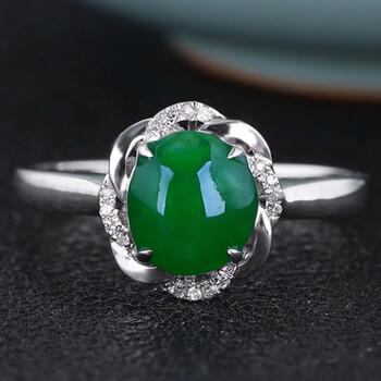 意禄珠宝 翡翠蛋面戒指女款18k金镶配钻石玉石戒指金镶玉指环花形设计