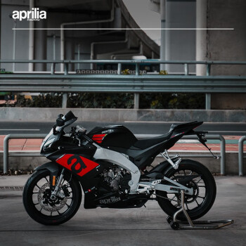 跑车 aprilia 摩托车 入门仿赛 哑黑色 全款 图片 价格 品牌 报价