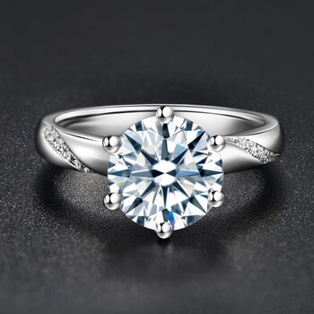 925银镶嵌莫桑钻s微镶六爪戒指 18k金 2克拉莫桑钻 镀金托 8号