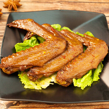 小胡鸭(xiao hu duck) 小胡鸭 鸭翅膀 250g/袋  香辣味 独立小包 零食