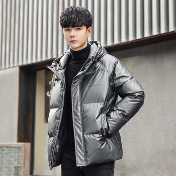 优衣库uniqlo羽绒服男短款潮牌宽松大码亮面白鸭绒加厚保暖连帽外套