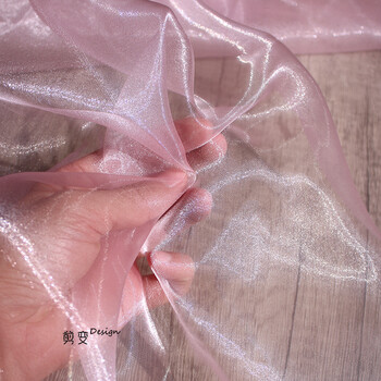 oimg纱布布料 水晶纱布料创意淡粉色网纱水光欧根纱裙子外套背景服装