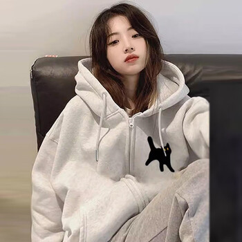 服饰内衣>女装>卫衣>优衣库>优衣库美式复古猫咪卫衣女秋冬宽松连帽