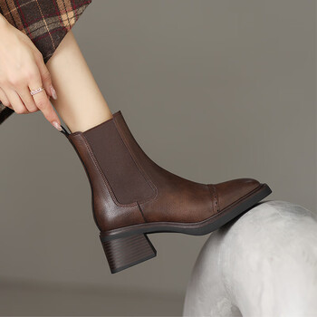 澳克公牛okkerbulls切尔西短靴女2022新款秋冬季法式粗跟高跟鞋方头