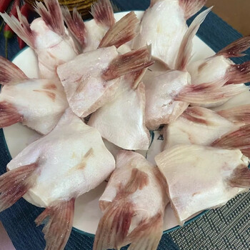 姬露鲜新鲜速冻巴沙鱼肥油巴沙鱼鳍龙利鱼鱼胶鮰鱼下巴烧烤批发 450g