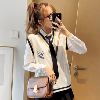 全颖蕾学院风衬衫马甲两v领刺绣毛衣背心女学生韩版百搭针织衫 【套装