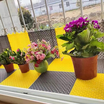 防盗窗垫板阳台防漏网垫防坠落窗台防护网塑料隔板拼接 长30宽30cm厚