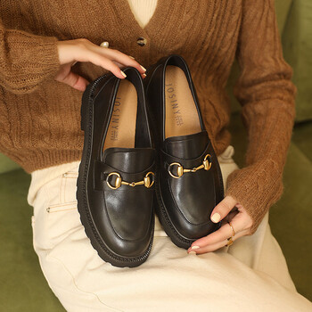 卓诗尼单鞋女百搭金属装饰乐福鞋女英伦小皮鞋百搭一脚蹬女鞋 黑色 35