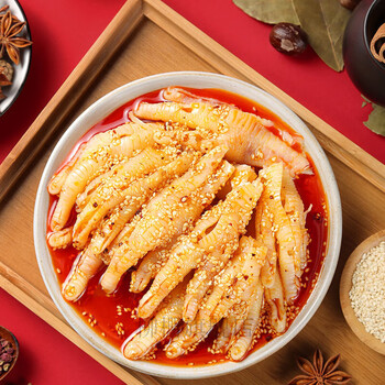 无骨鸡爪网红火号火焰兔红油钵钵鸡口味无骨鸡爪脱骨凤爪桶装零食小吃