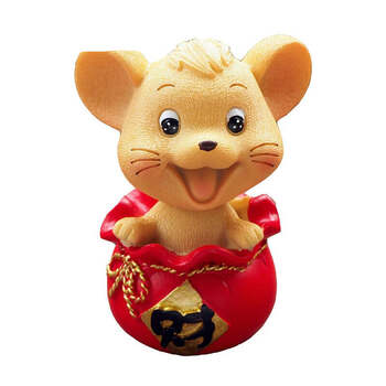 情人节520礼物小老鼠车载摆件车内饰品创意生肖鼠年吉祥物可爱摇头