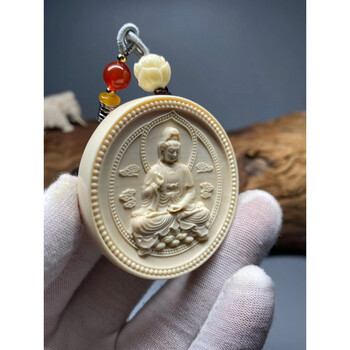 妙聚福保真猛犸象牙圆牌雕刻观音吊坠