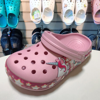 洞洞鞋美人鱼轻便耐磨百搭舒适沙滩防滑包头旅行凉鞋儿童鞋女粉色马c7