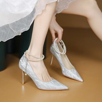 arshfe银色亮片高跟鞋女细跟春新款尖头水晶婚鞋伴娘珍珠绑带不掉跟单