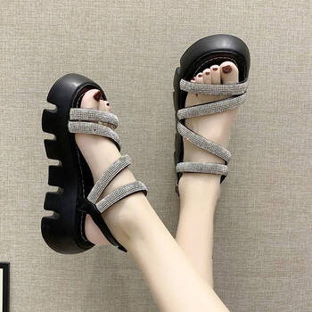 森马凉鞋女夏天穿的水钻凉鞋女平底2022夏季新款增高厚底学生罗马鞋子