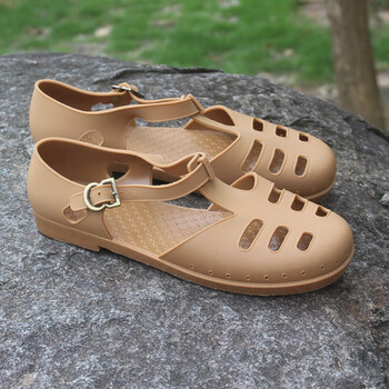 越南橡胶凉鞋男个性韩版防滑外穿耐磨洞洞透气不臭脚包头军凉鞋品质