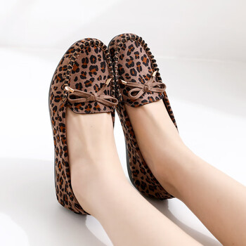 红蜻蜓豹纹豆豆鞋女新款懒人一脚蹬平底驾车防滑孕妇鞋老北京布鞋