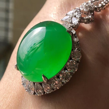 天顶月 缅甸高端a货翡翠正宗帝王绿玻璃种蛋面吊坠鸽子蛋饱满挂件传家