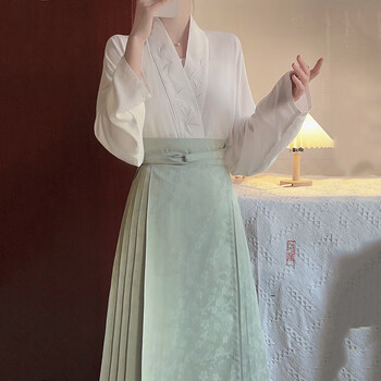 有漫汉服上衣女交领斜襟汉服女宋制交领飞机袖暗纹提花新中式 白色飞