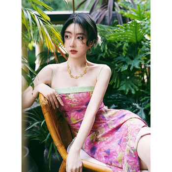 金欧达vhuia董小姐抖音同款小三连衣裙粉色战袍太古里吊带连衣裙女夏