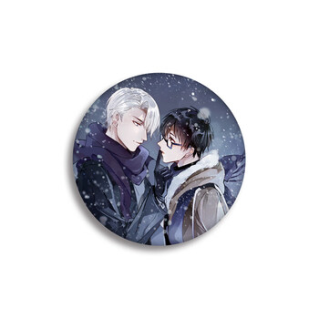 冰上的尤里周边动漫徽章冰上的尤里吧唧勇利维克托尤里胸针胸章二次元