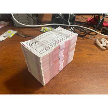 做旧影视道具钞票1:1练习比赛练功专用100银行 精仿一比一10沓带封签