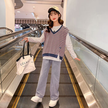 岁服装春装2022新款网红洋 粉红色 打底衫 马甲 牛仔裤(套)>青少年酷