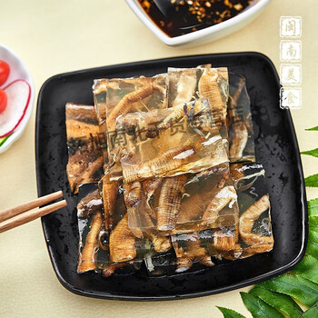 食怀福建泉州特产安海土笋冻厦门旅游必尝下酒即食奇葩小吃沙虫冻切块