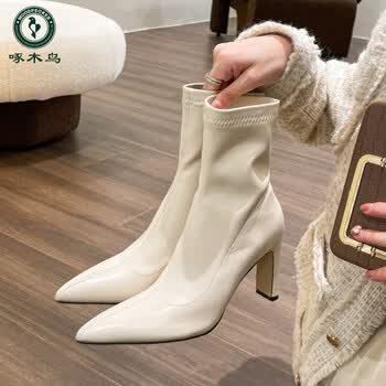 鞋靴>时尚女鞋>女靴>女士时装靴>啄木鸟>啄木鸟真皮温柔感尖头高跟靴