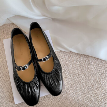 银色玛丽珍鞋2024春季新款复古圆头平底水钻扣羊皮软底法式单鞋女黑色