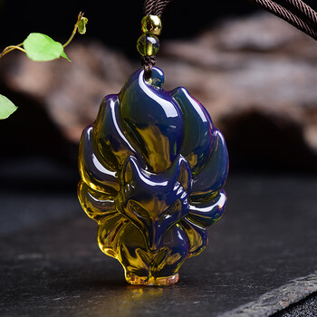 兴颖多米5a净水蓝珀吊坠九尾狐毛衣链原矿琥珀项链挂坠蓝珀九尾狐毛尾