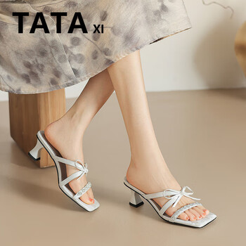 他她熙tataxi女鞋蝴蝶结水钻一字拖女复古气质显白高跟鞋凉鞋2024夏季