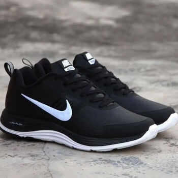 耐克耐quest克男鞋登月30x跑步鞋皮面保暖防水防滑休闲运动鞋男黑白40