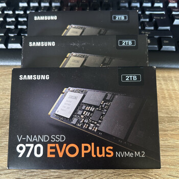 dixsg970evoplus2t固态硬盘nvme协议包全新正品