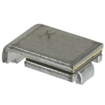 Littelfuse 自恢复保险丝 SMD050F-2