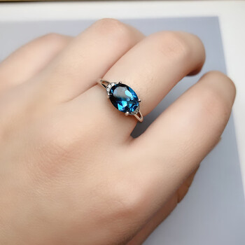 富久高品质天然伦敦蓝托帕石戒指女款925银日韩潮款蓝宝石水晶指环白