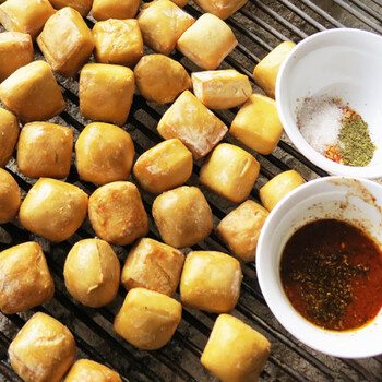 云南特产建水臭豆腐1010克油炸烧烤小豆腐 原味