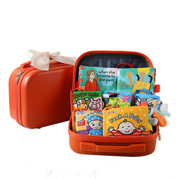 刚出生的宝宝礼物婴儿用品玩具礼盒送满月百天宝宝实用见面礼卡通王国