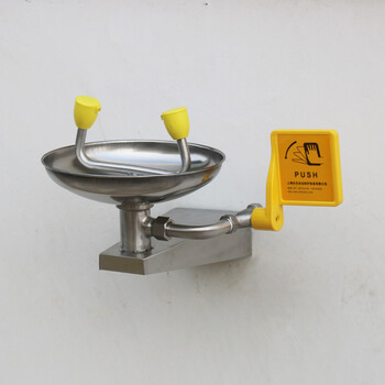 壁挂式洗眼器防腐涂层洗眼装置碳钢化工厂挂墙式实验