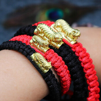 泰国佛牌咬钱虎手链手绳蝴蝶崇迪大号红色手绳