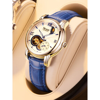 1, 想送女朋友一块手表,希望是**女表品牌,送什么礼物好?