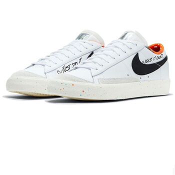 nike 开拓者涂鸦篮球人男女低帮板鞋迪士尼联名blazer字母卡通人运动