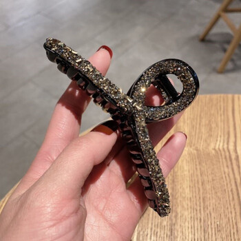 飞鹅超大号抓夹2021新款发饰水钻抓发夹优雅气质发抓外出百搭大号抓夹