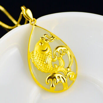 老凤凰黄金鲤鱼吊坠年年有鱼挂件女款项链足金999玉坠和田玉石 黄金