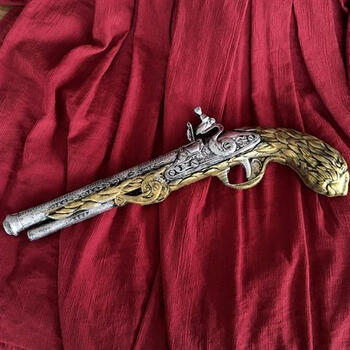 暗黑公主戎装左轮 olita复古优雅款火枪雕花装饰拍照道具 皇家手枪